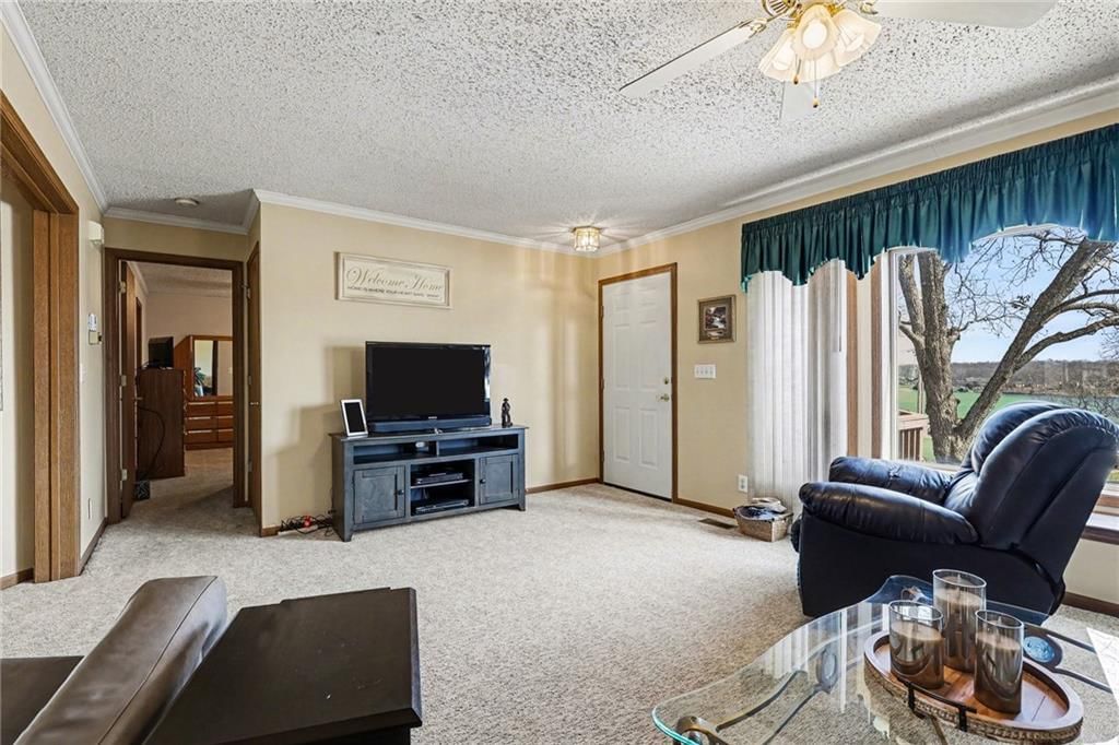69 Lakeview Lane — photo 8