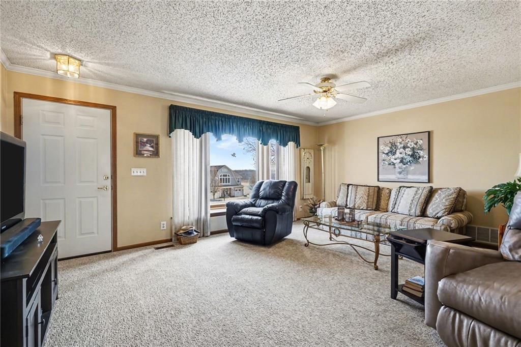 69 Lakeview Lane — photo 9