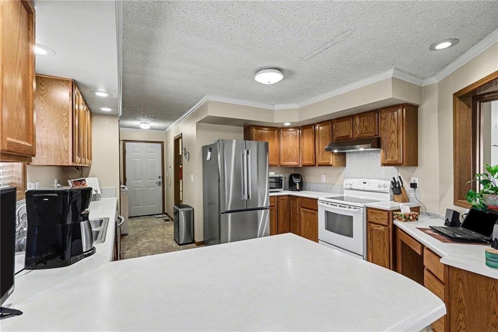 69 Lakeview Lane — photo 12