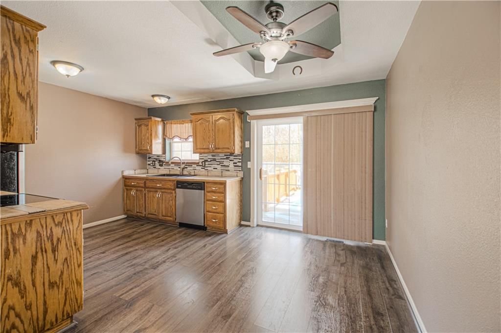 5732 NE Barnes Avenue — photo 9