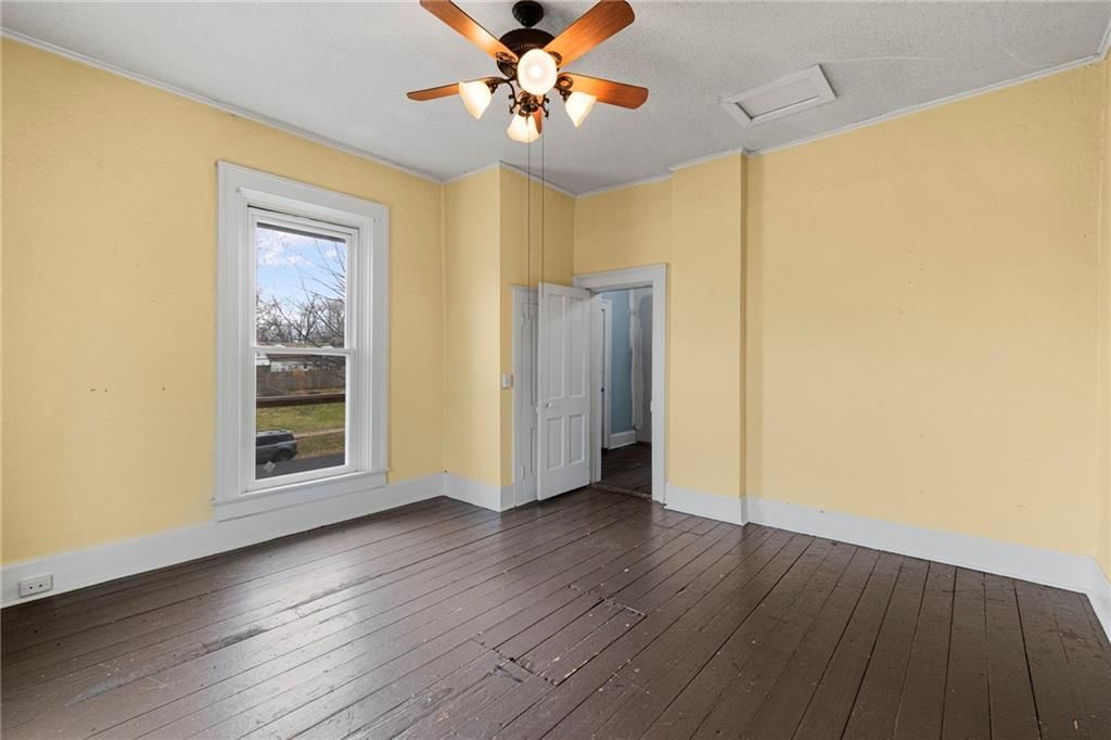 608 W Maple Street — photo 16