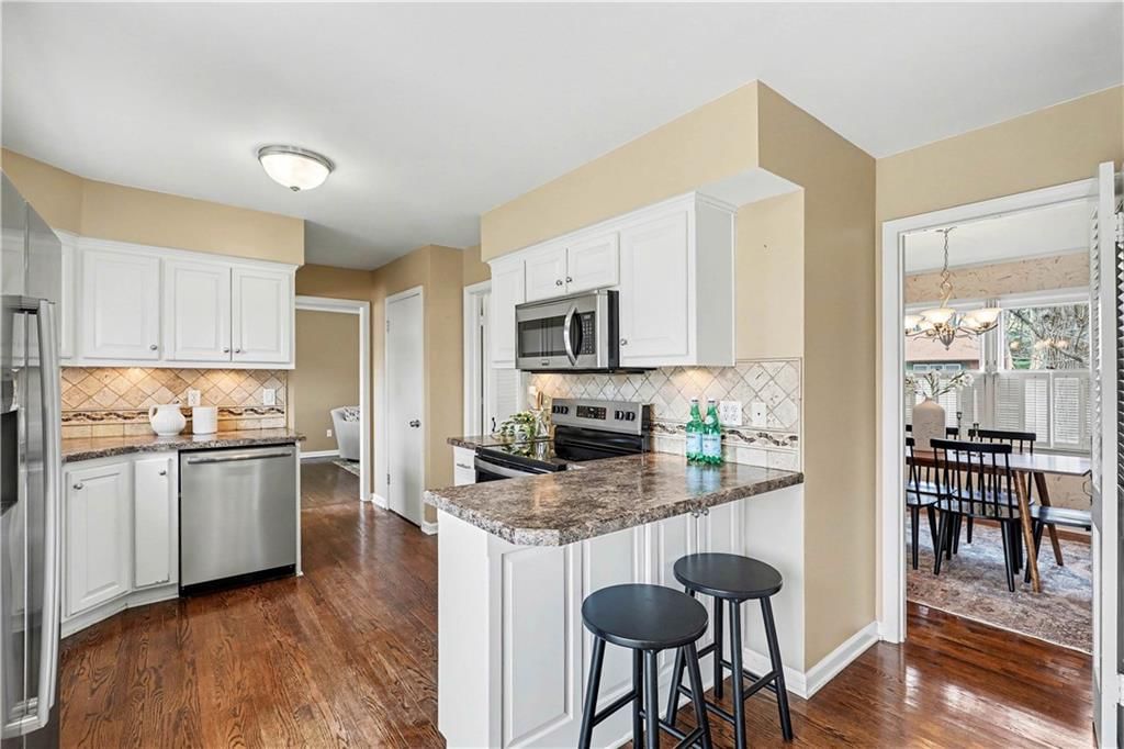 8927 Foster Lane — photo 12