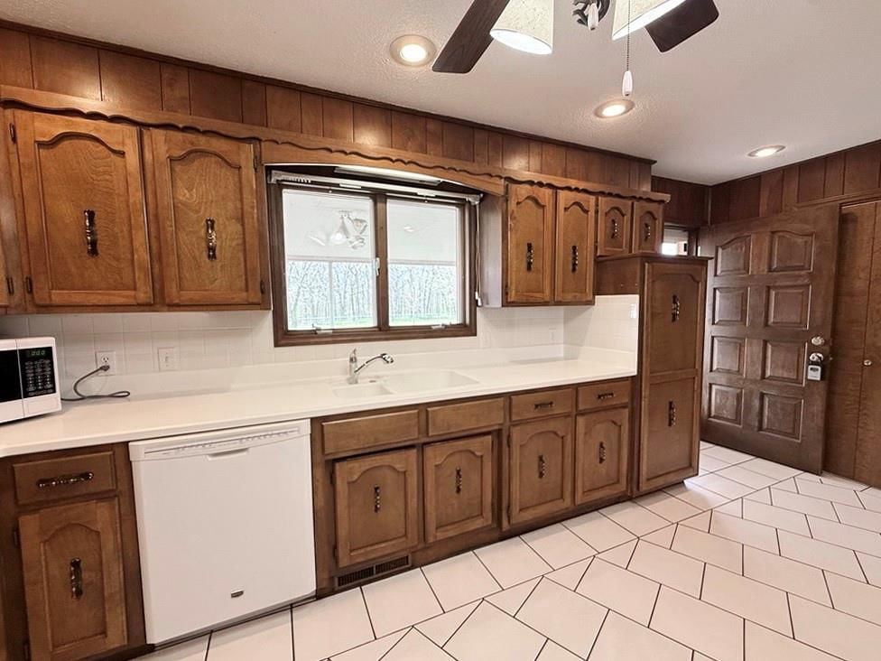 2250 S 363 Road — photo 14