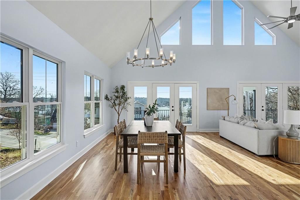 85 Lake Shore Drive — photo 9