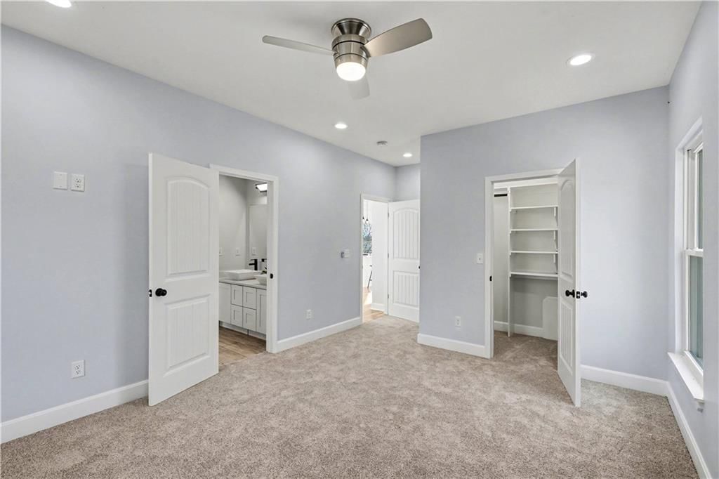 85 Lake Shore Drive — photo 17