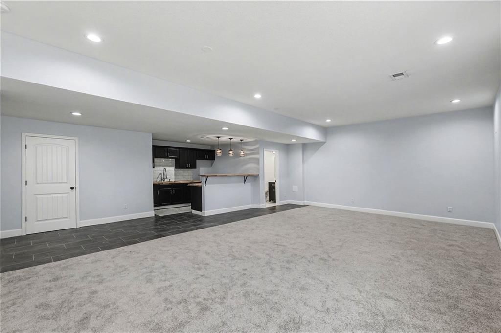 85 Lake Shore Drive — photo 28