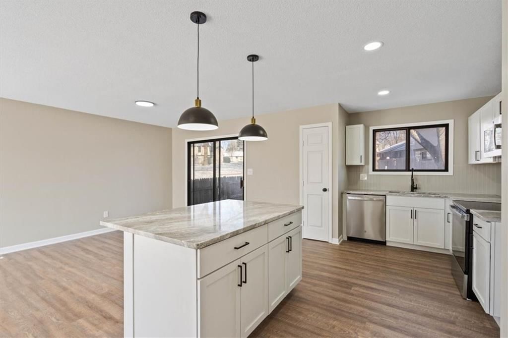 10854 Rosehill Road — photo 11