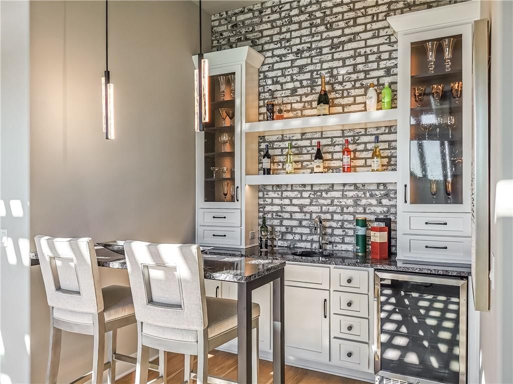 6307 NW 103rd Street — photo 11