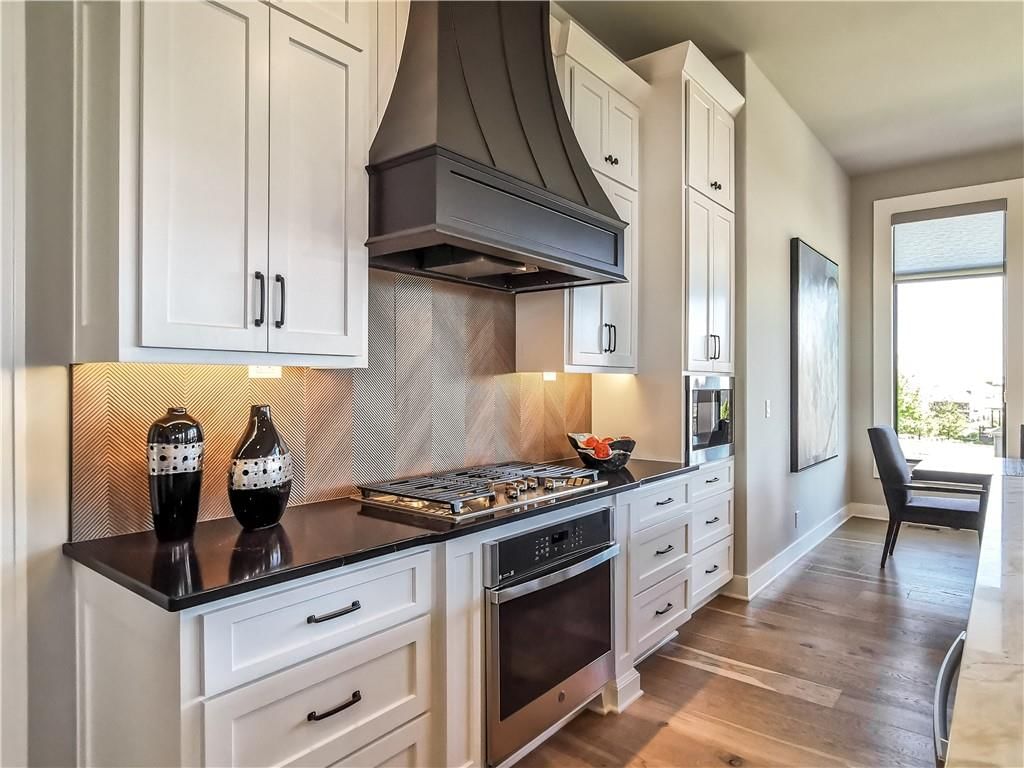 6307 NW 103rd Street — photo 17