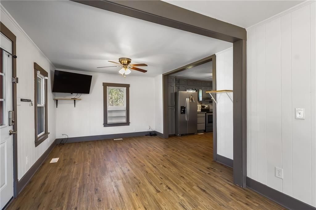 1801 Brown Avenue — photo 6