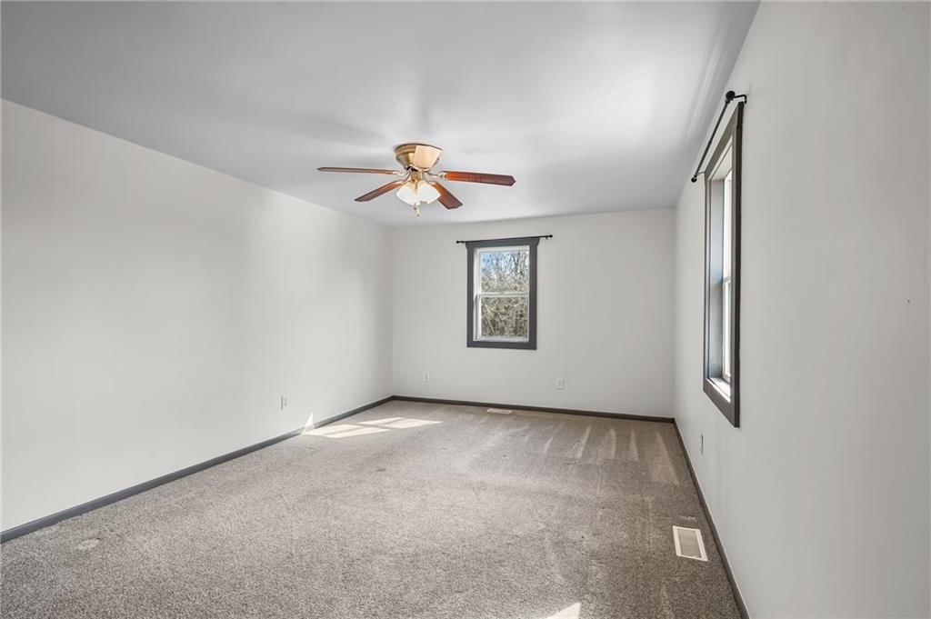 1801 Brown Avenue — photo 10