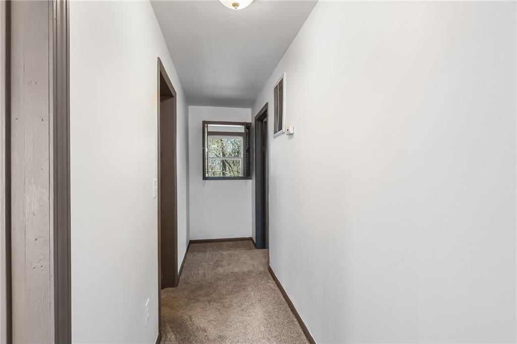 1801 Brown Avenue — photo 11
