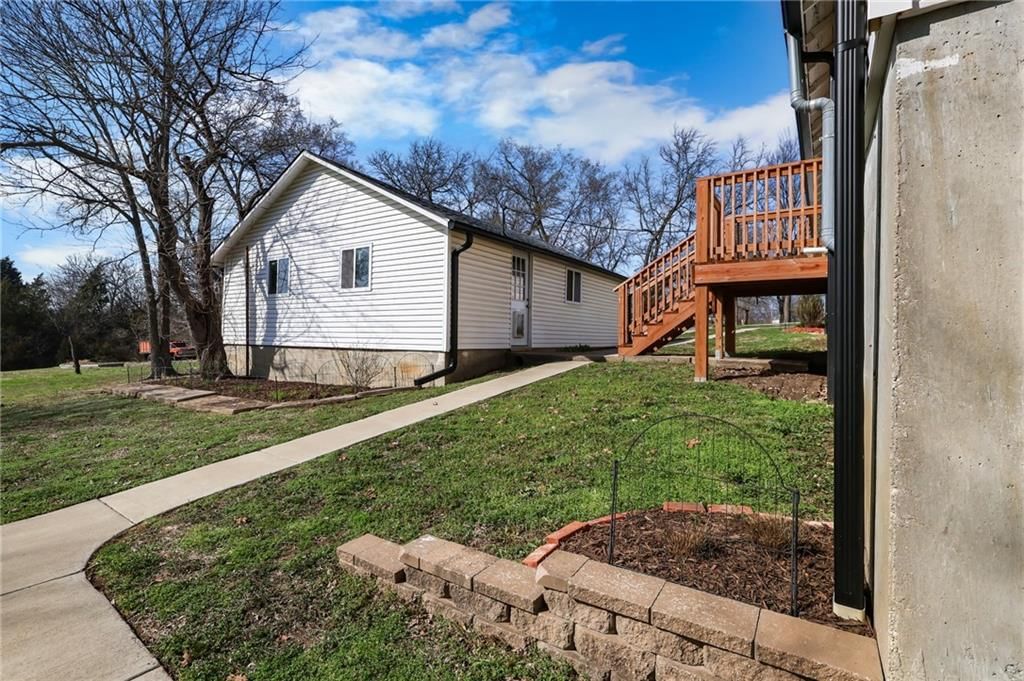 1801 Brown Avenue — photo 20