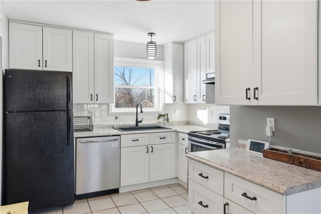 2705 W 76th Street — photo 10