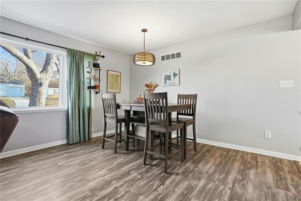 2705 W 76th Street — photo 14