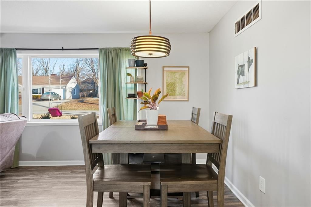 2705 W 76th Street — photo 16