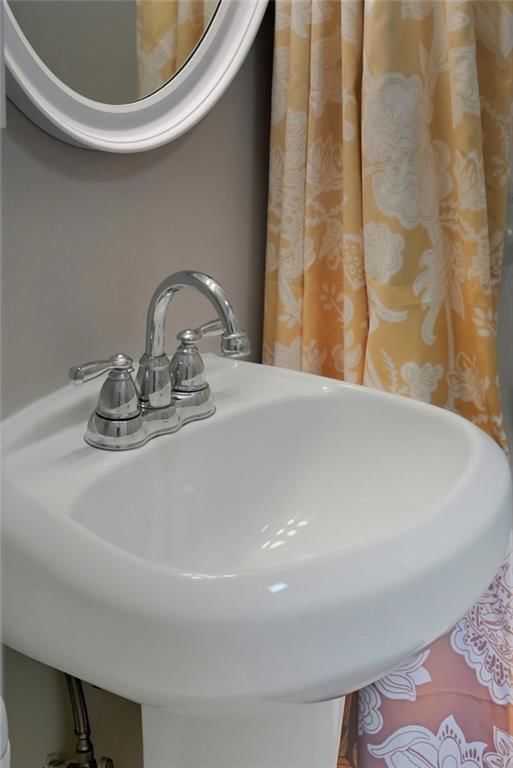 2705 W 76th Street — photo 29