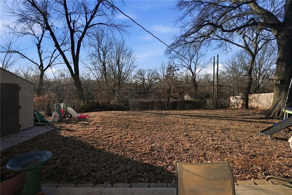 2705 W 76th Street — photo 34