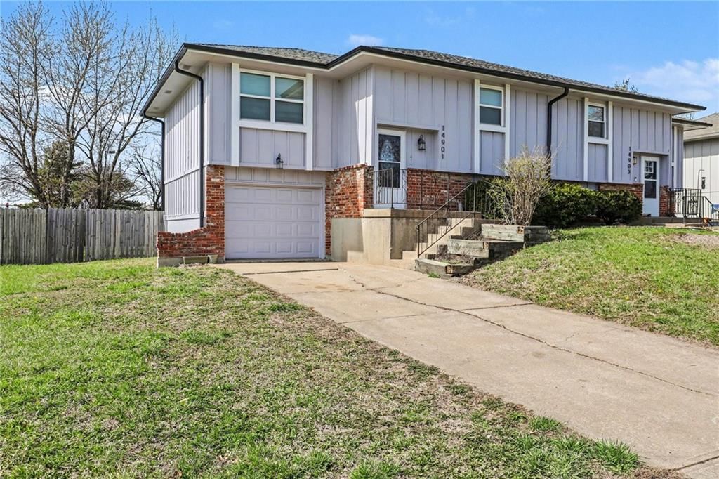 14901 W 150th Terrace, Olathe, KS