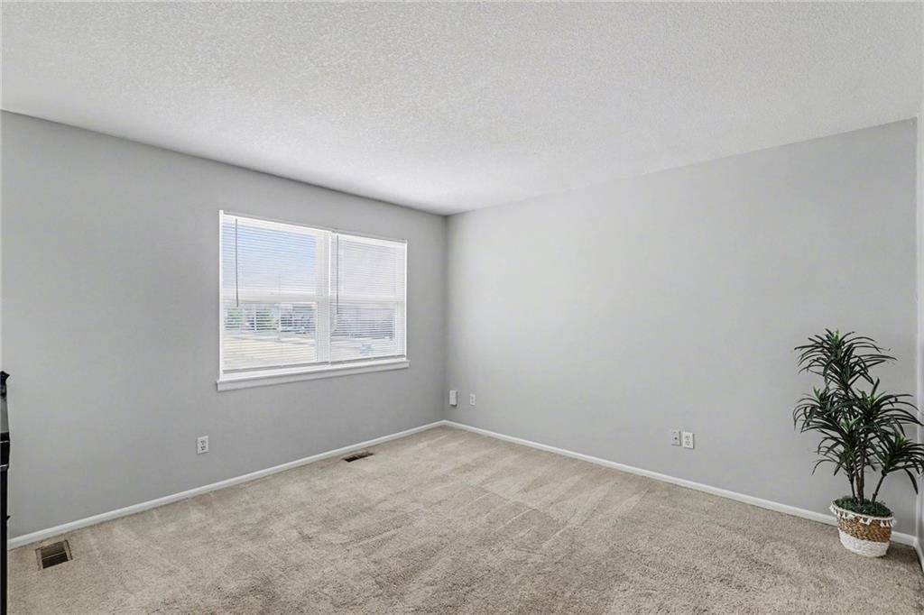 14901 W 150th Terrace — photo 5