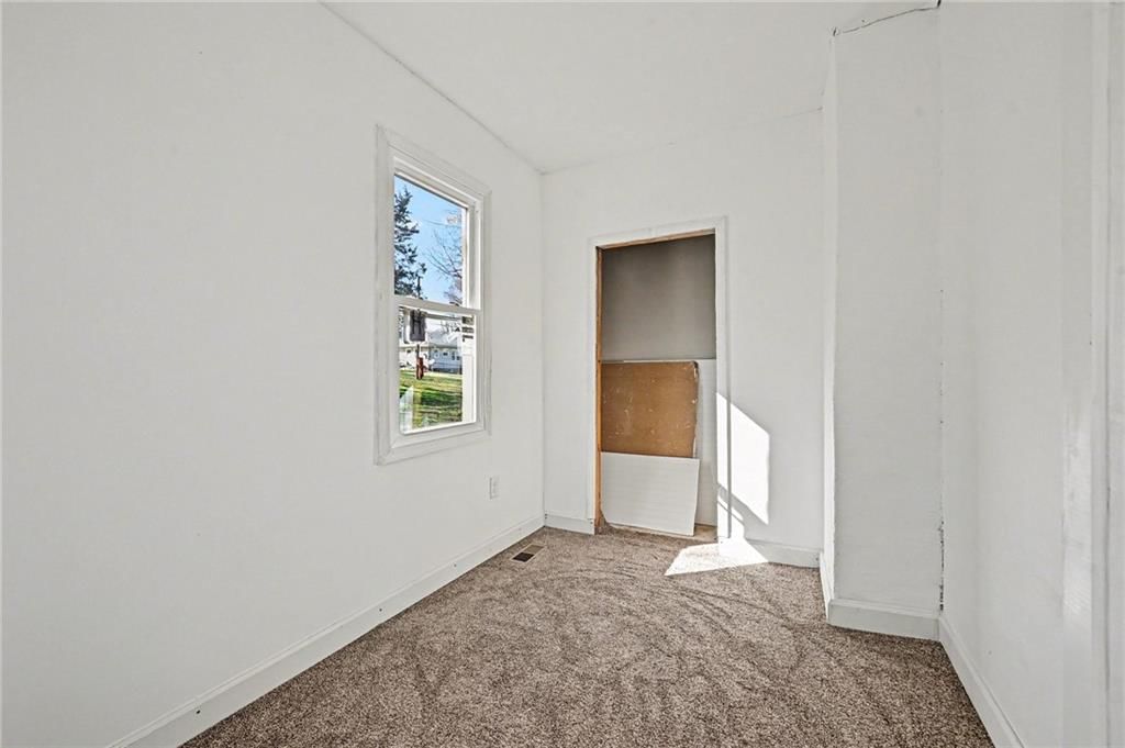 1613 Clifford Street — photo 18