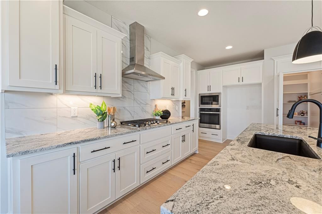 10510 N Liberty Street — photo 15