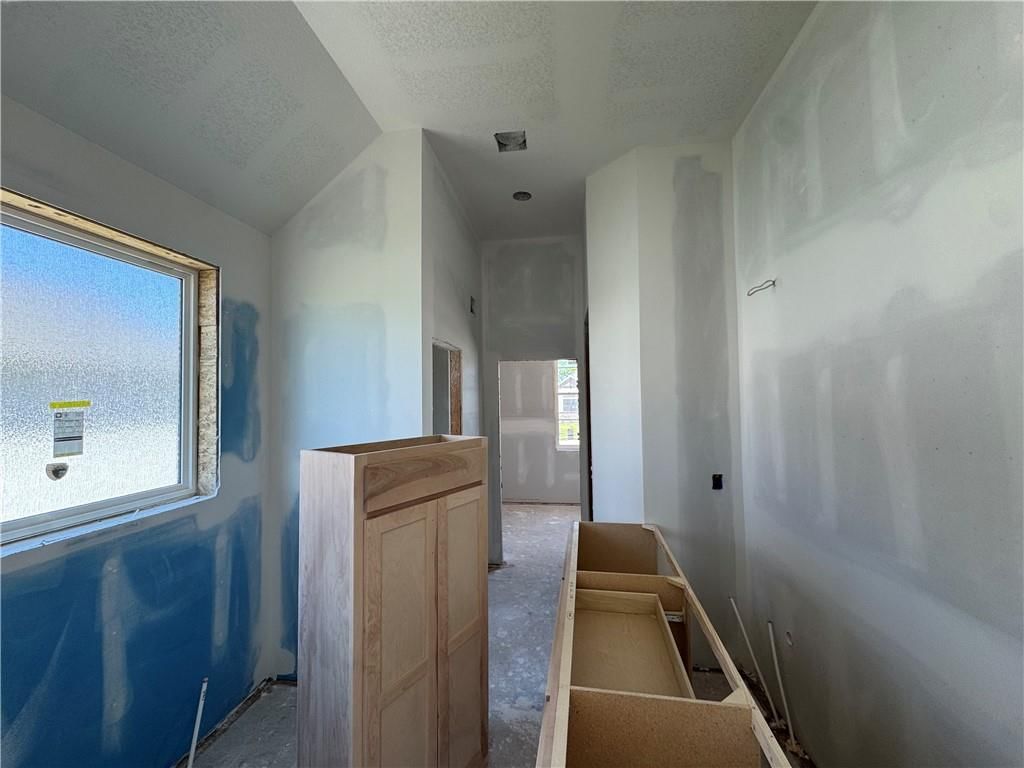 10510 N Liberty Street — photo 54