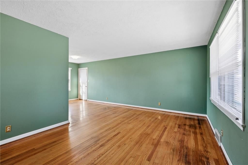 6401 W 73rd Street — photo 5