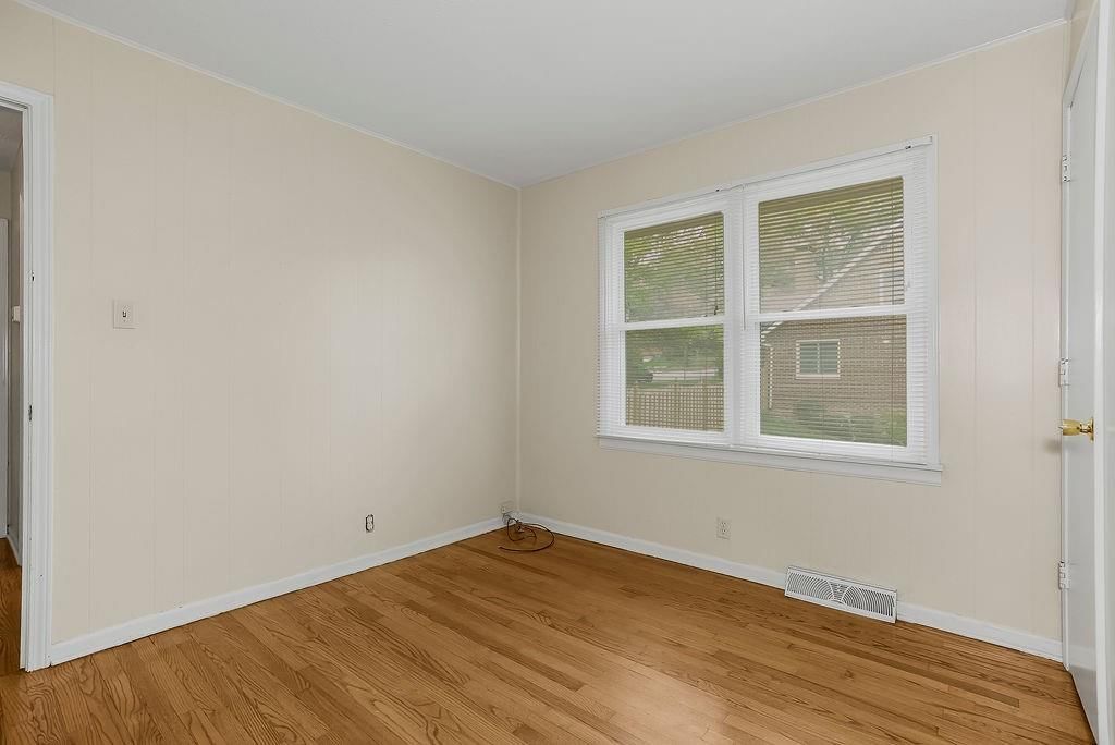 500 N Broadway Street — photo 10