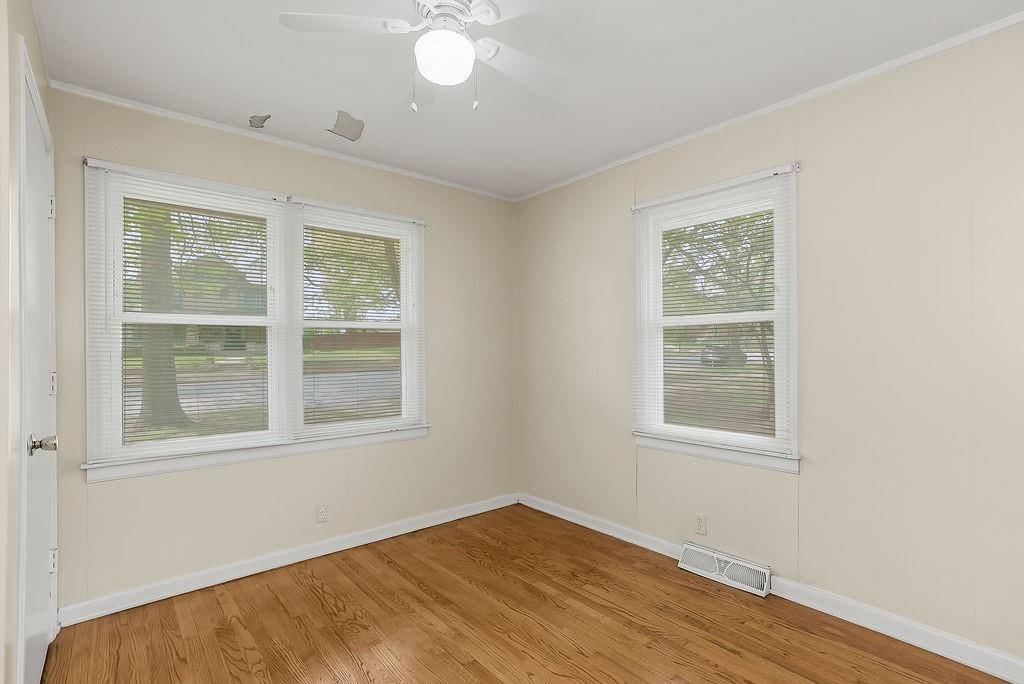 500 N Broadway Street — photo 12