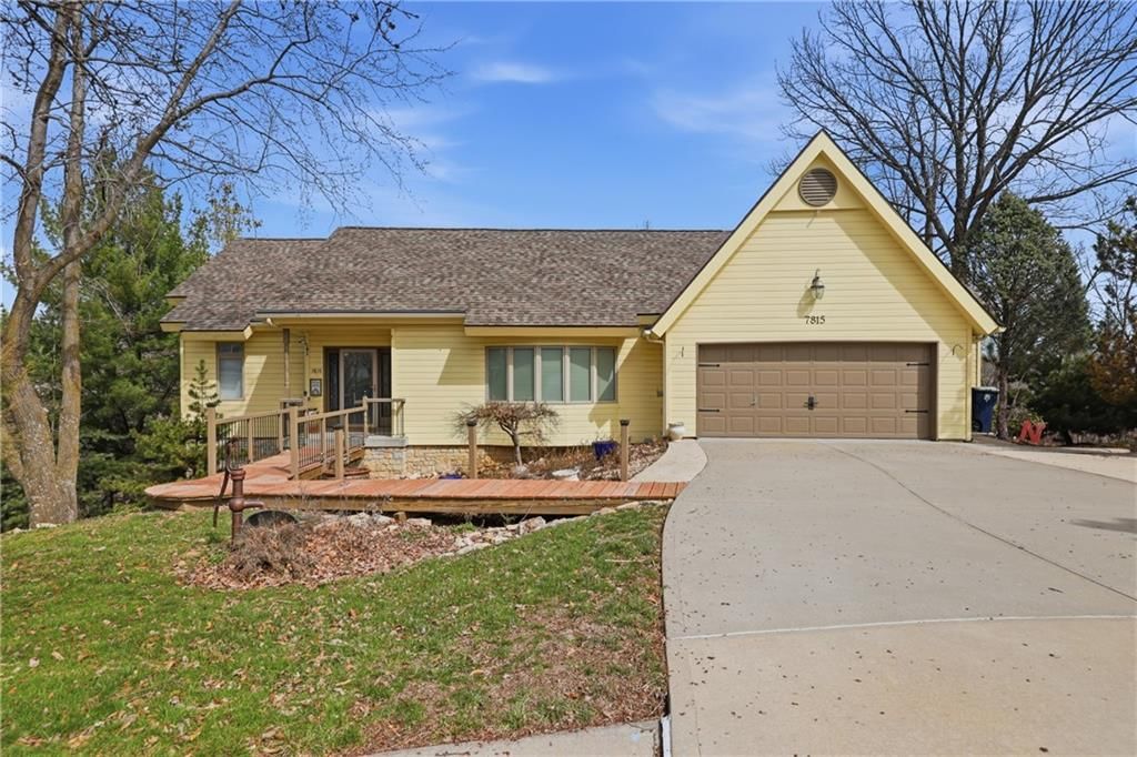 7815 N Adrian Avenue, Kansas City, MO