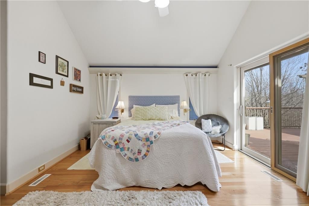 7815 N Adrian Avenue — photo 22