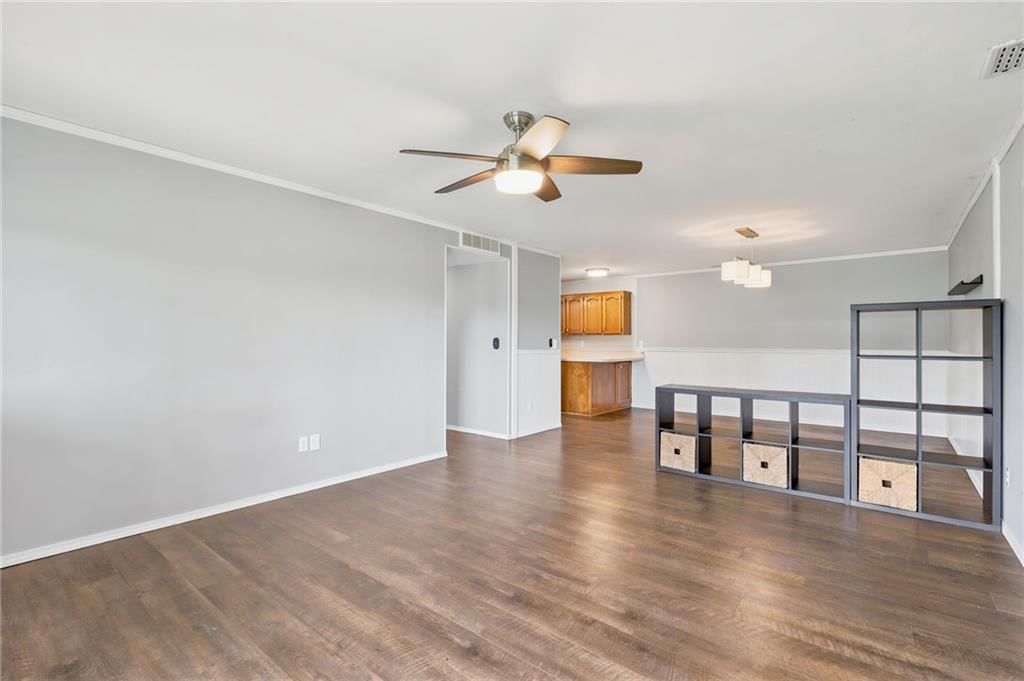 1641 NW 100 Road — photo 8