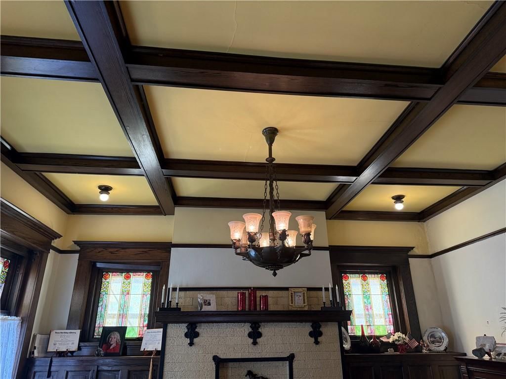 215 S 5th Street — photo 4