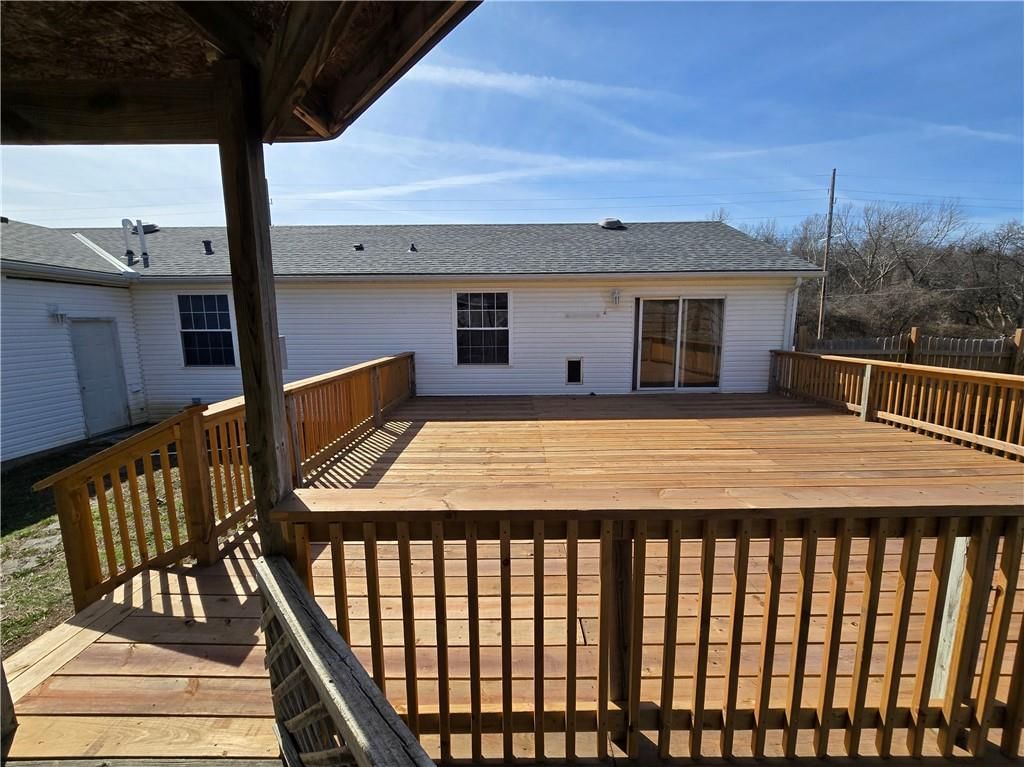 14746 Metro Avenue — photo 22