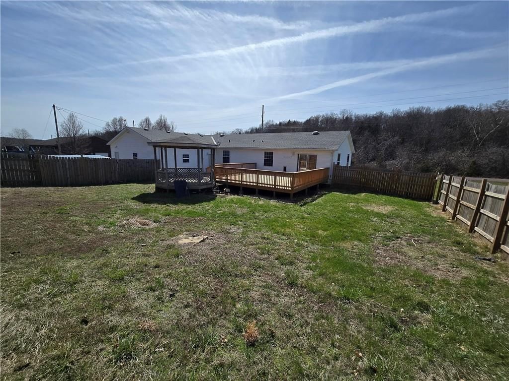 14746 Metro Avenue — photo 23