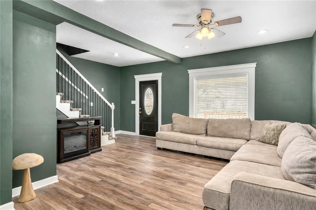 944 Sandusky Avenue — photo 3