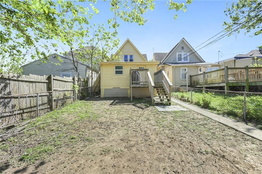 944 Sandusky Avenue — photo 17