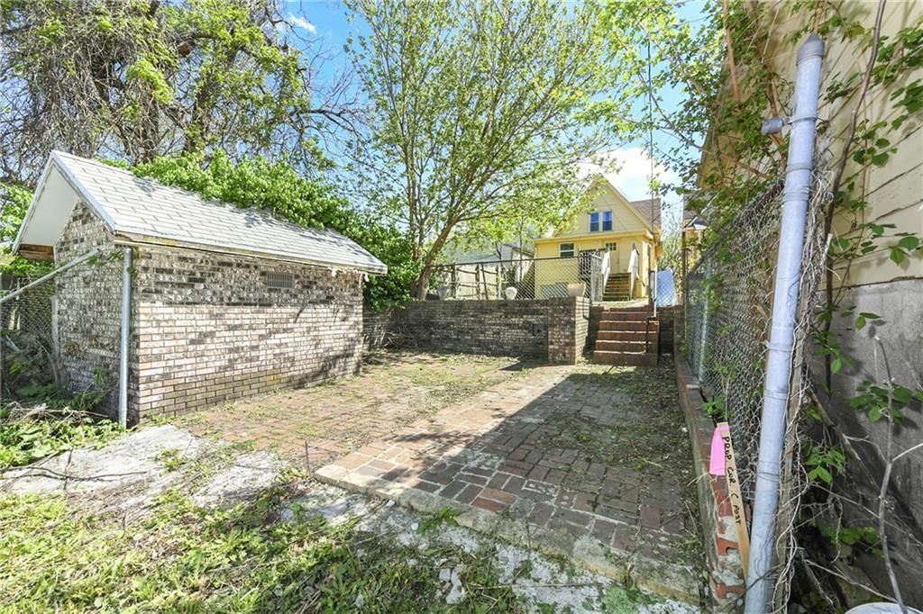 944 Sandusky Avenue — photo 21