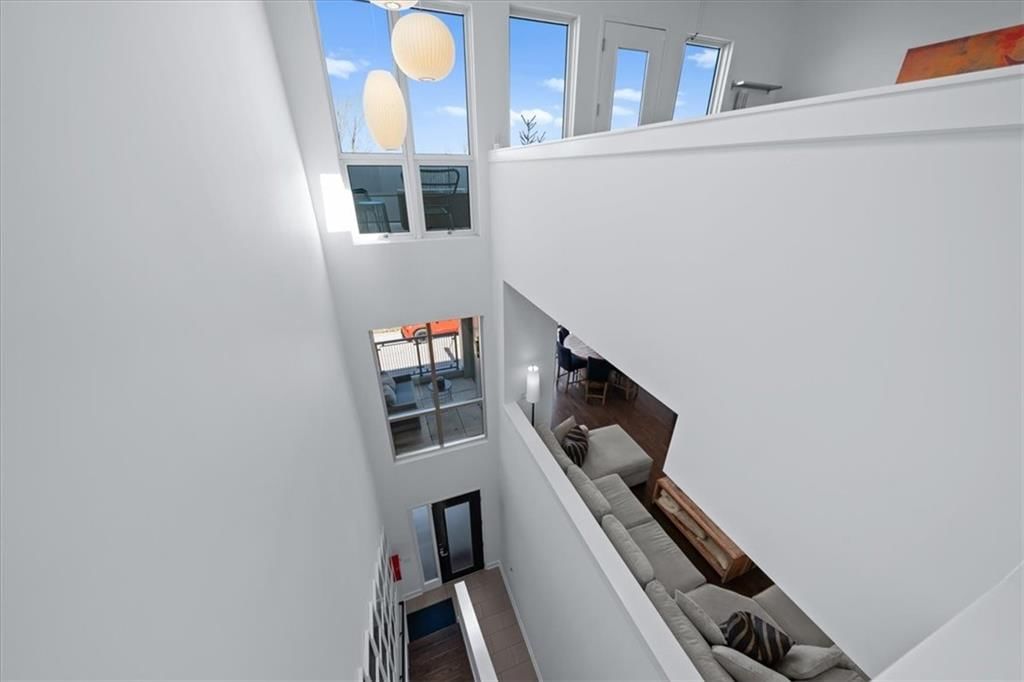 715 W 16th Street — photo 19