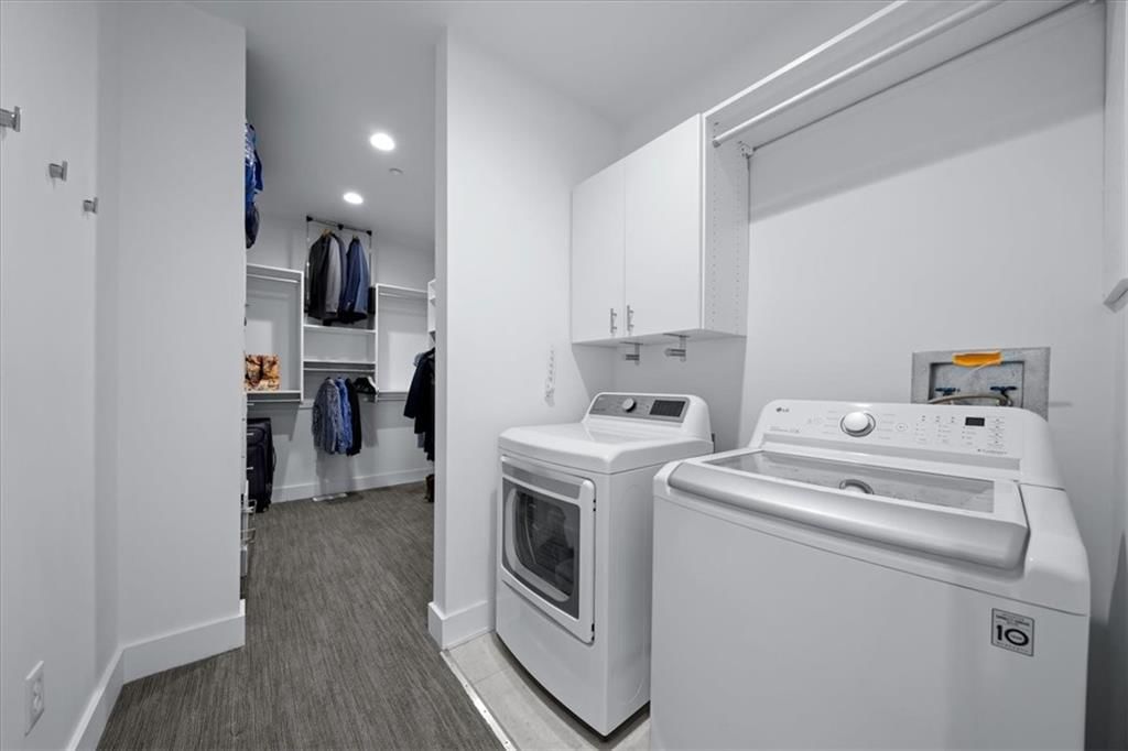 715 W 16th Street — photo 26