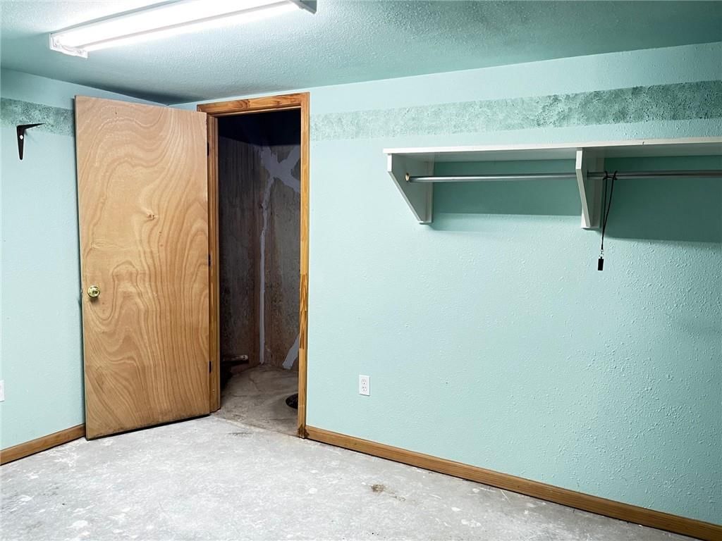 1016 N Milner Street — photo 36