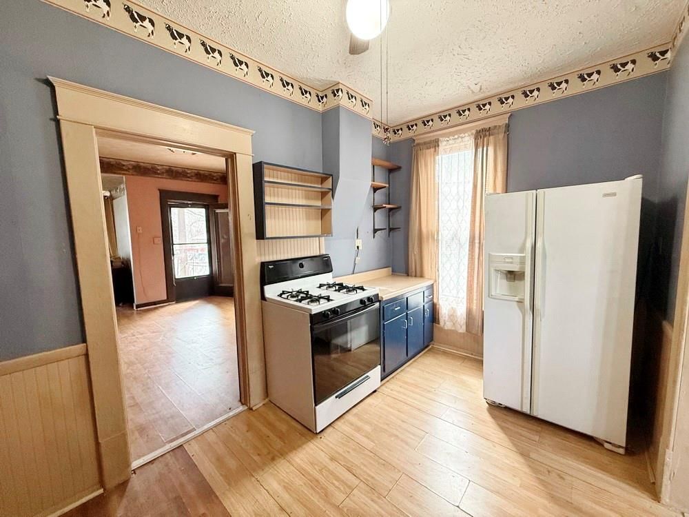104 N Park Street — photo 16