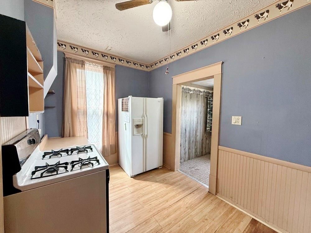 104 N Park Street — photo 17