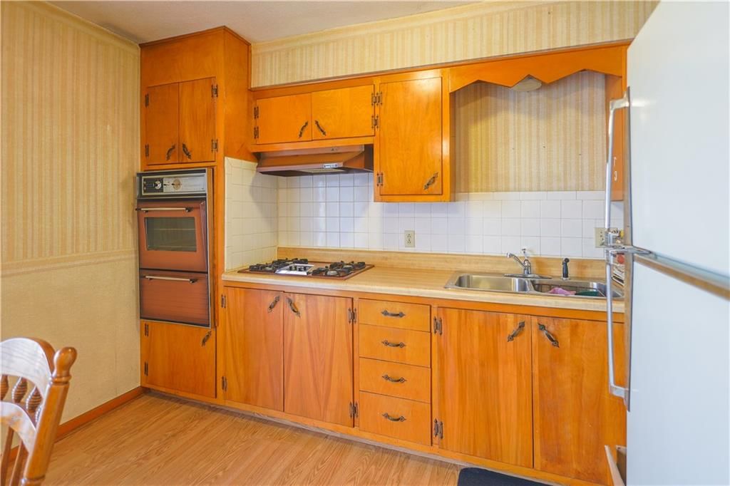 107 Collette Street — photo 8