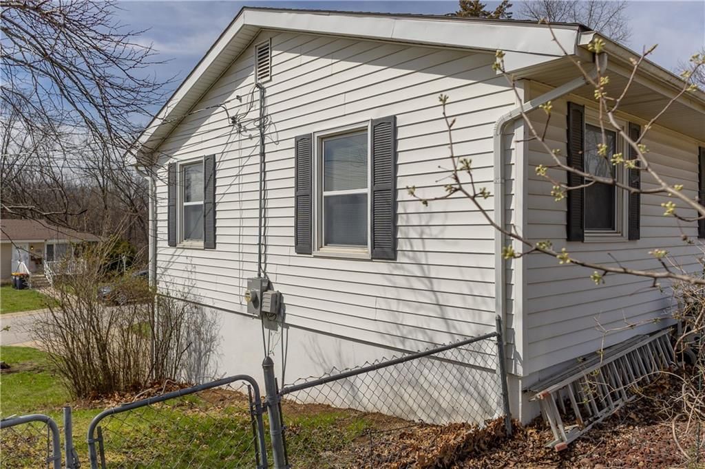 107 Collette Street — photo 25