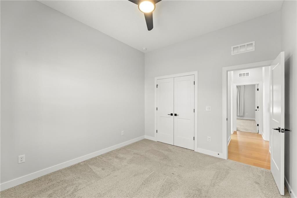 17166 W 164th Terrace — photo 33