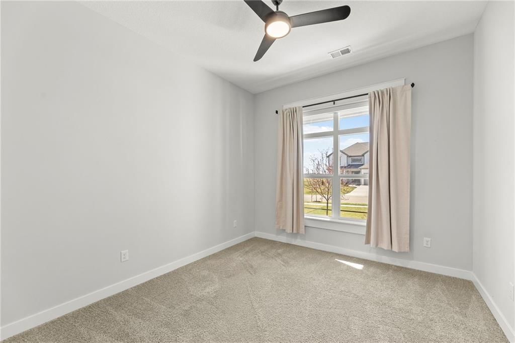 17166 W 164th Terrace — photo 36