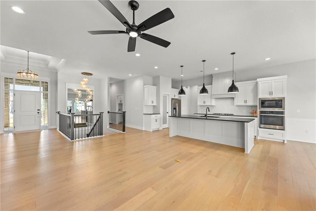 17166 W 164th Terrace — photo 41