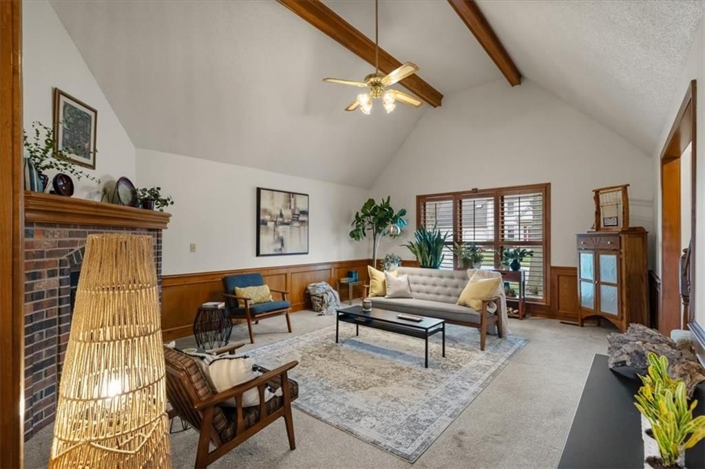 2224 NW Summerfield Drive — photo 4